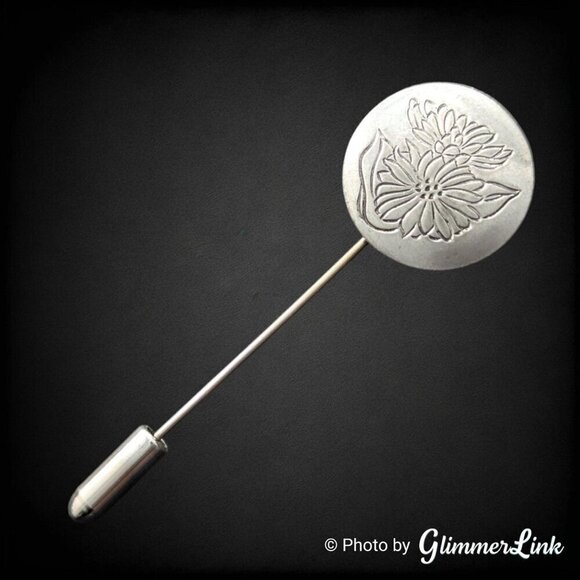 Vintage Kirk Pewter Round Floral Etched Stick Pin - Picture 2 of 9